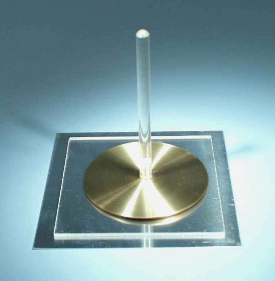 (image for) Electrophorus, brass, 100mm DIA, w/handle & plate