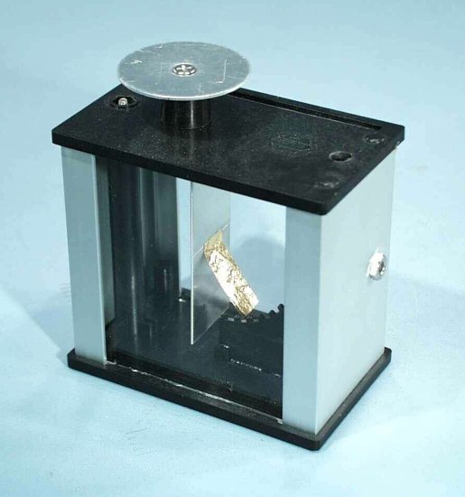 (image for) Electroscope, 'Gold Leaf'' type, in metal housing