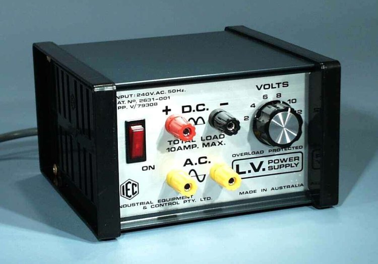 (image for) Power Supply, 'Digi-Pak', 2-12V AC/DC Switched, 10A Max