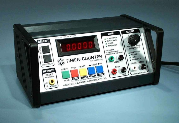 (image for) Timer/Counter , 20 mem, 6 digit display, 240VAC