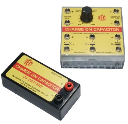 (image for) Charge on a Capacitor, constant current, with power supply